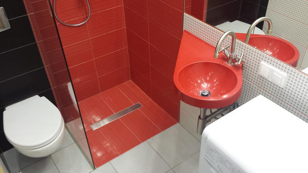 Studiospanie Studio Kapitana Z Balkonem Na Parterze กดัญสก์ ห้อง รูปภาพ